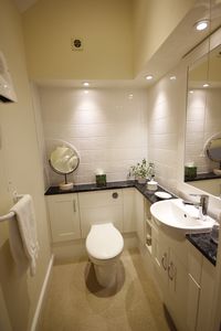 en-suite to Master bedroom- click for photo gallery